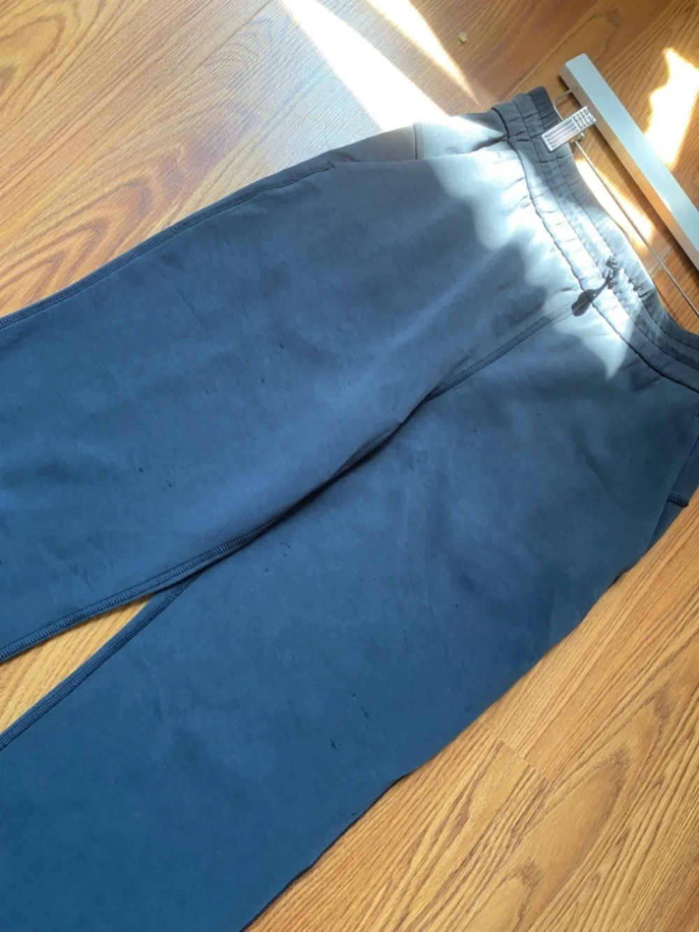 Lululemon Softstreme High-Rise Straight-Leg Crop